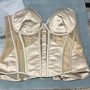 Perfect Corset NY NEW XXL Luxurious Satin Cream Lined Cup